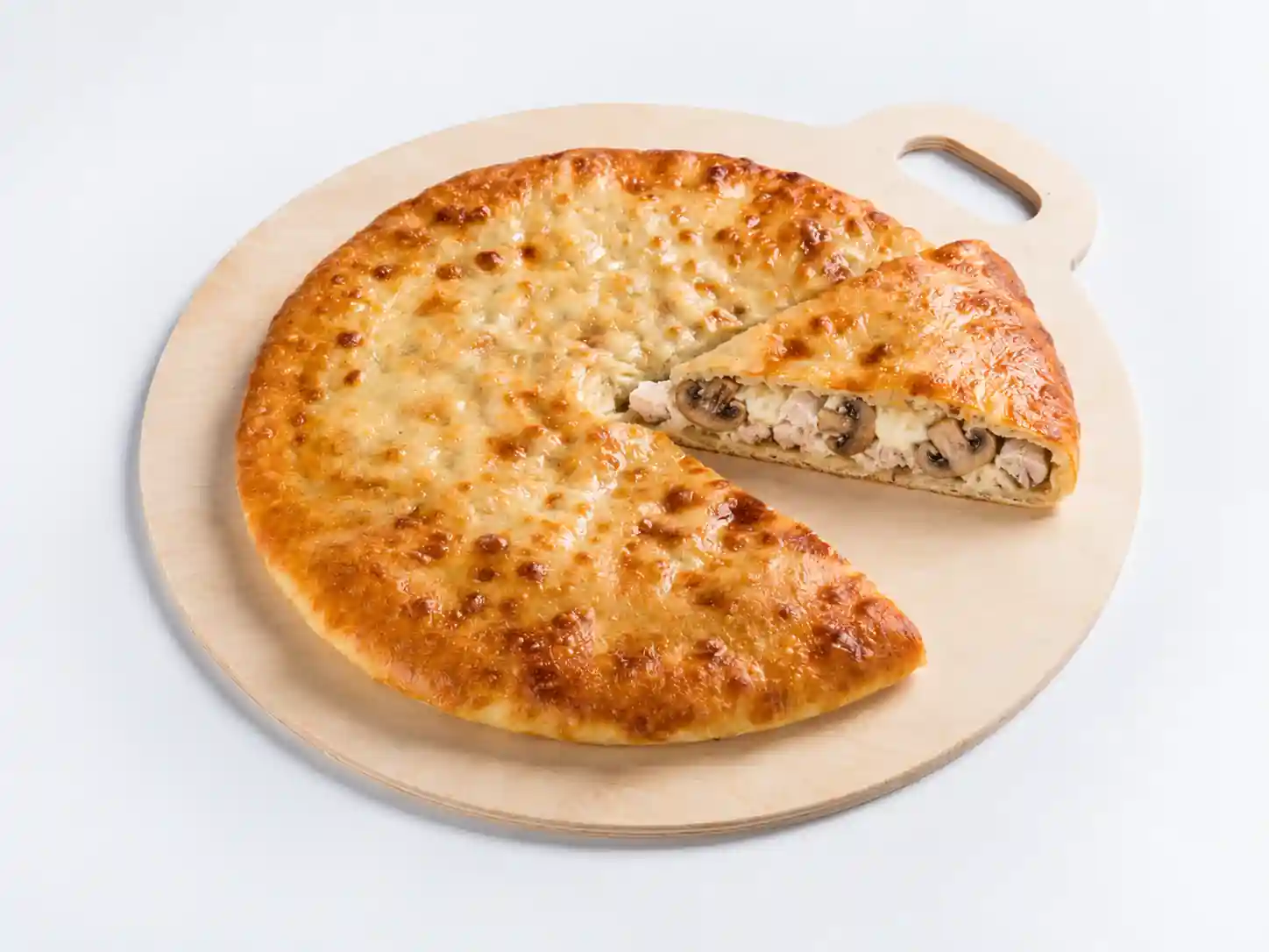Осетинский пирог с индейкой, сыром и грибами, 1 кг