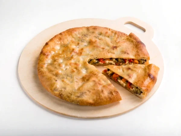 Пирог с сыром и печёными овощами — разрез: овощи с сыром, 32 см